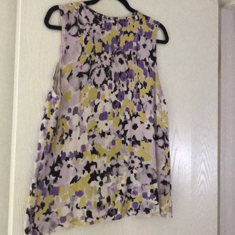 Kate Hill Shell Top - Picture 2 of 3